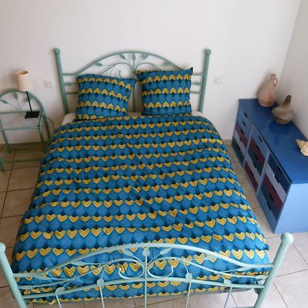 Appartement Au Pied Du Gardon. เรอมูแล็งส์ ภายนอก รูปภาพ