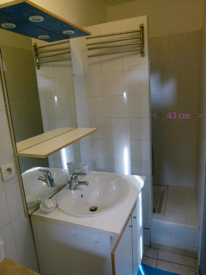 Appartement Au Pied Du Gardon. เรอมูแล็งส์ ภายนอก รูปภาพ
